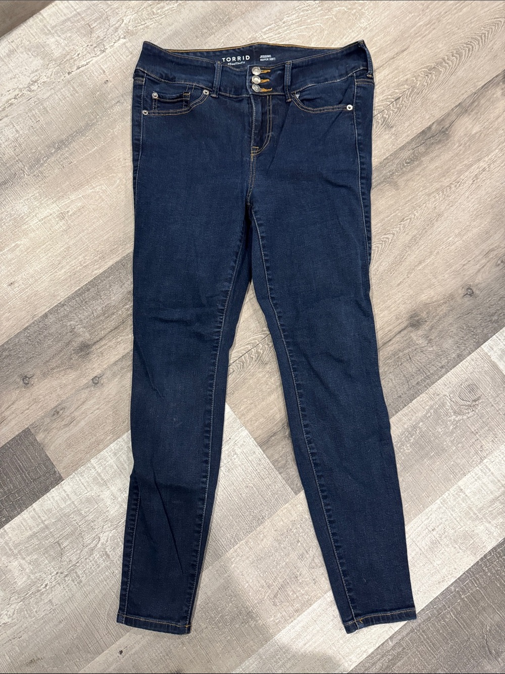 Torrid Woman’s Indigo Jegging Skinny Jeans - Dark Wash